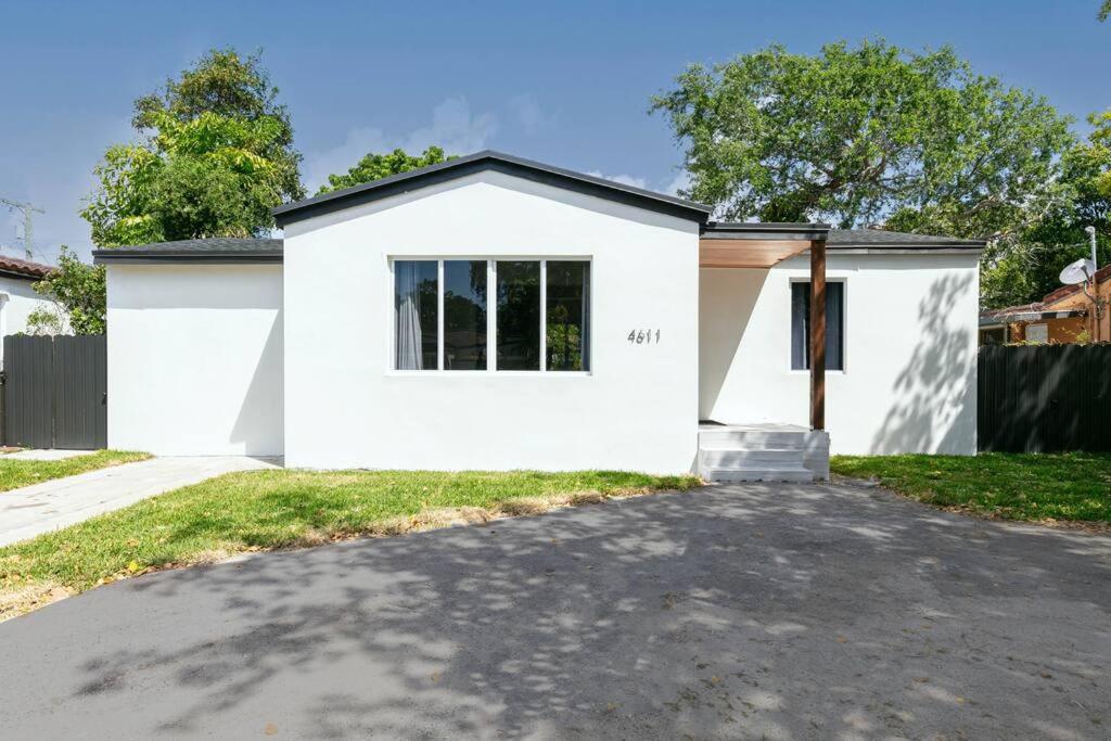 New Miami Home, Pool Near Airport And Beaches, King Bed المظهر الخارجي الصورة