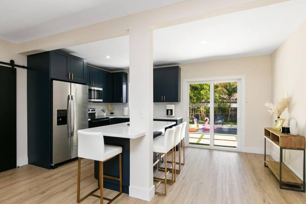 New Miami Home, Pool Near Airport And Beaches, King Bed المظهر الخارجي الصورة