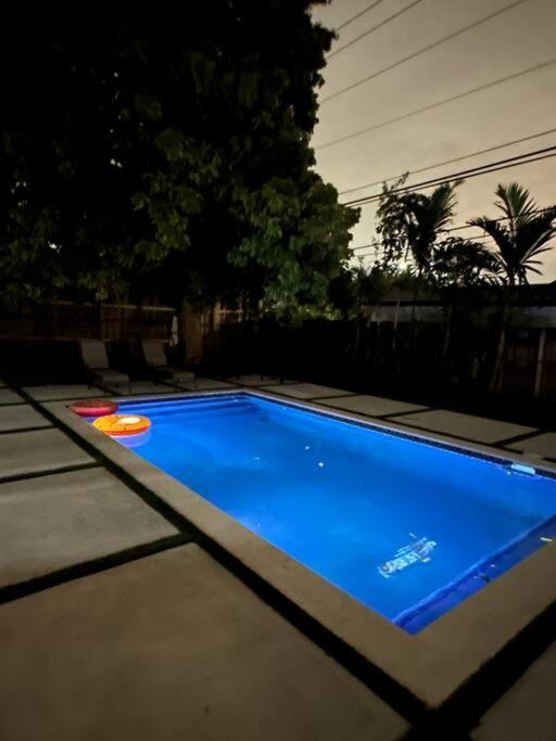 New Miami Home, Pool Near Airport And Beaches, King Bed المظهر الخارجي الصورة